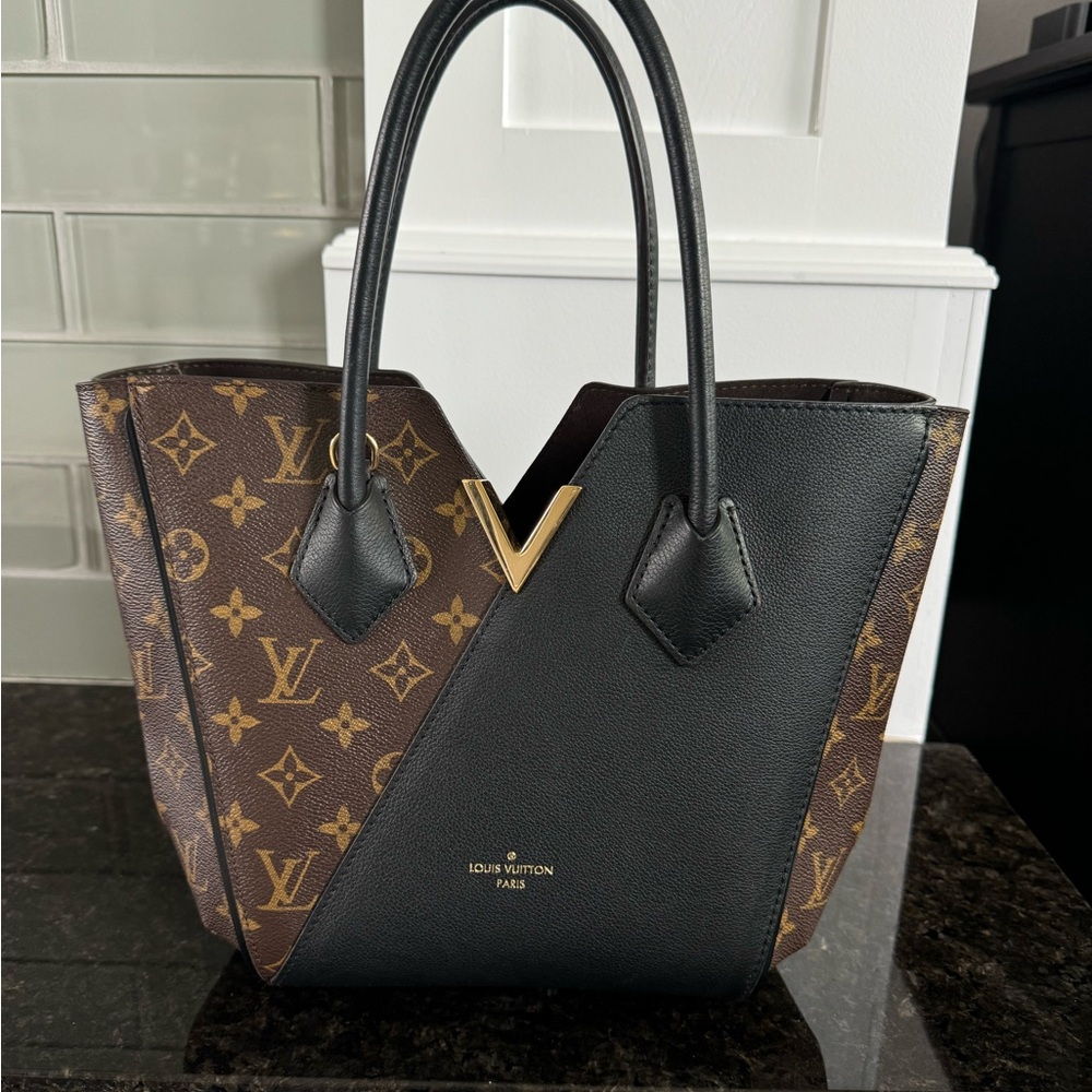 Louis Vuitton Kimono MM Monogram